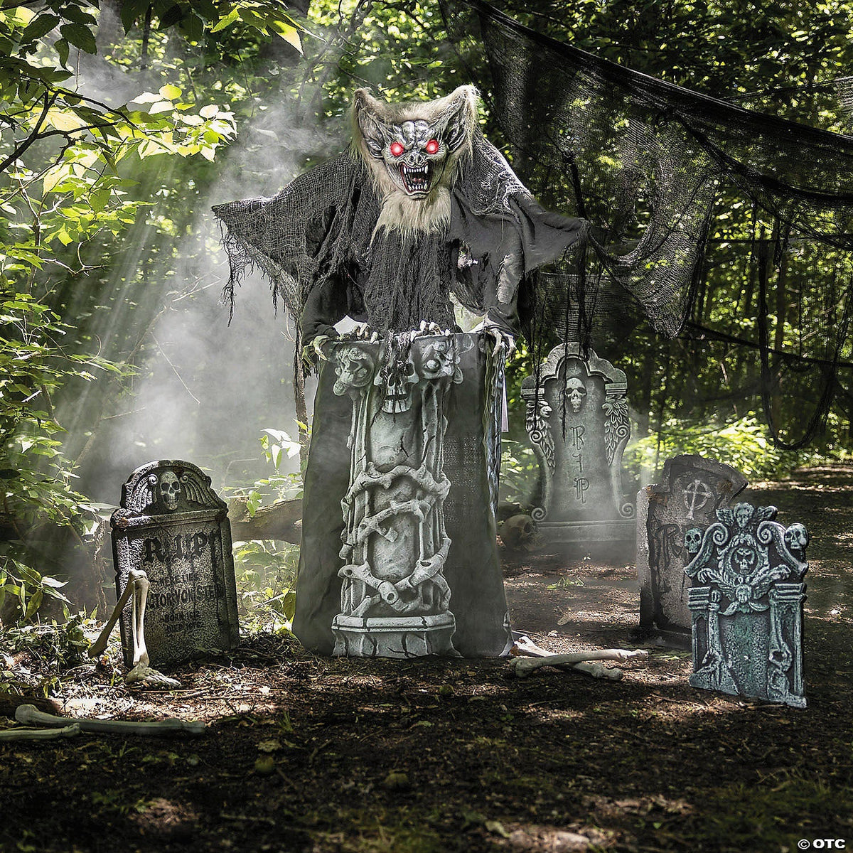  NEW FOR 2025 Light-Up Gargoyle Animatronic Decoration