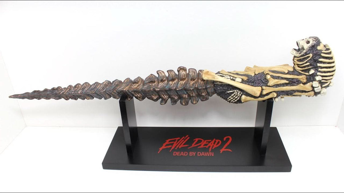  EVIL DEAD 2: KANDARIAN DAGGER PROP