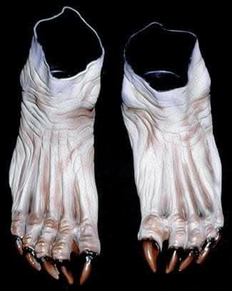  "Gray Monster Deluxe Latex Feet" Halloween Costume Shoes