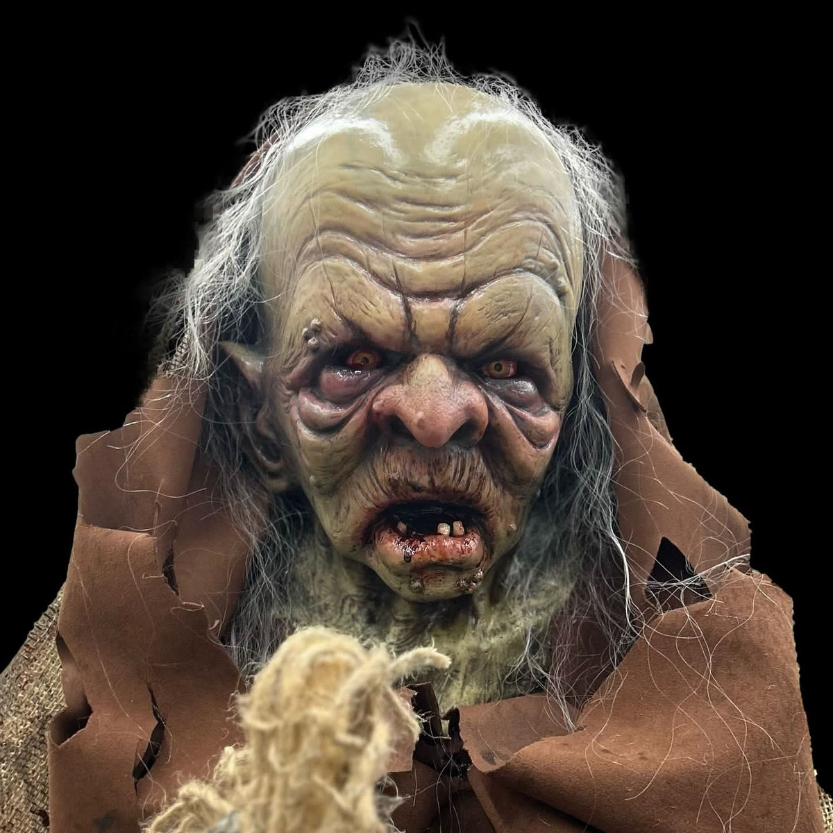 Stirring Witch Animatronic" Professional Halloween Animatronic