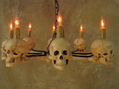  "Wagon Wheel Skull Chandelier" Haunted House Lighting